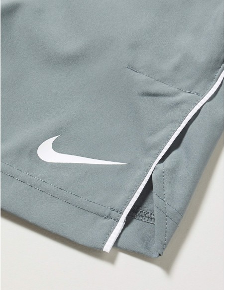 NIKE PANTALÓN CORTO SHORT GRAY