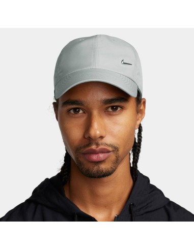 NIKE DRI-FIT CLUB META