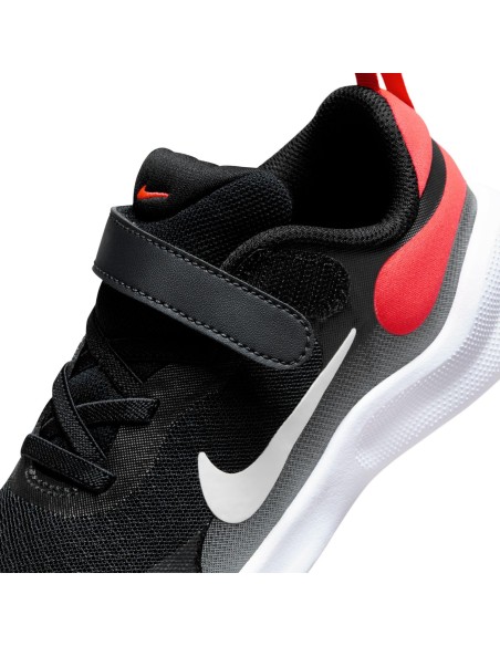 NIKE REVOLUTION 7 (PSV)
