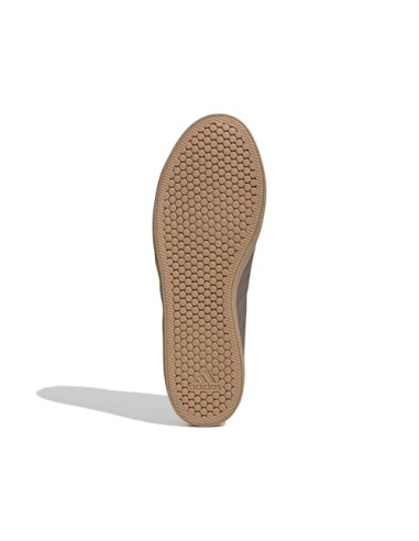 ZAPATILLA ADIDAS MARRÓN