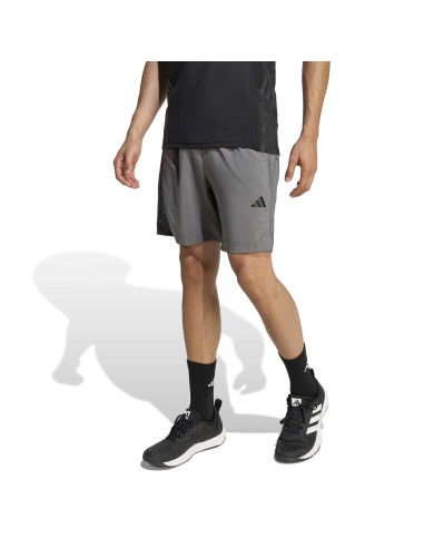 PANTALÓN TÉCNICO CORTO GRIS ADIDAS