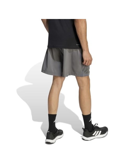 PANTALÓN TÉCNICO CORTO GRIS ADIDAS