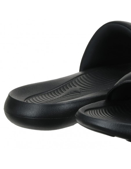 NIKE VICTORI ONE SLIDE