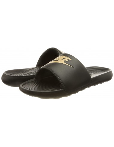 NIKE VICTORI ONE SLIDE