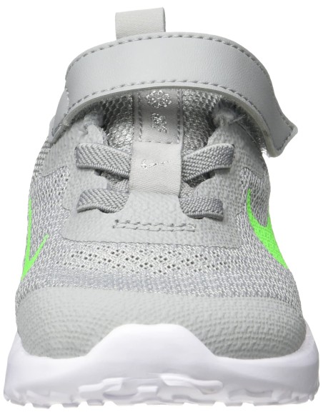 NIKE  REVOLUTION 6 NN