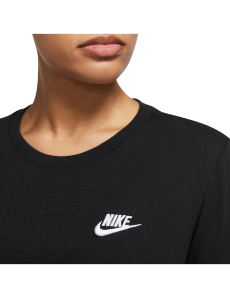 SPORTWEAR CLUB ESSENTIALS