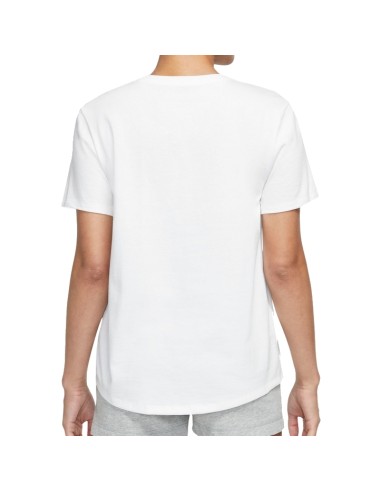 SPORTWEAR CLUB ESSENTIALS