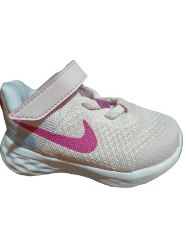 NIKE  REVOLUTION 6 NN