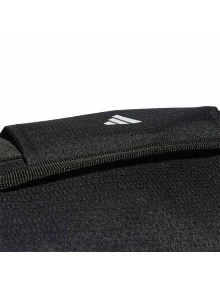 BOLSA negra Adidas TR DUFFLE M IP9863 GIMNASIO